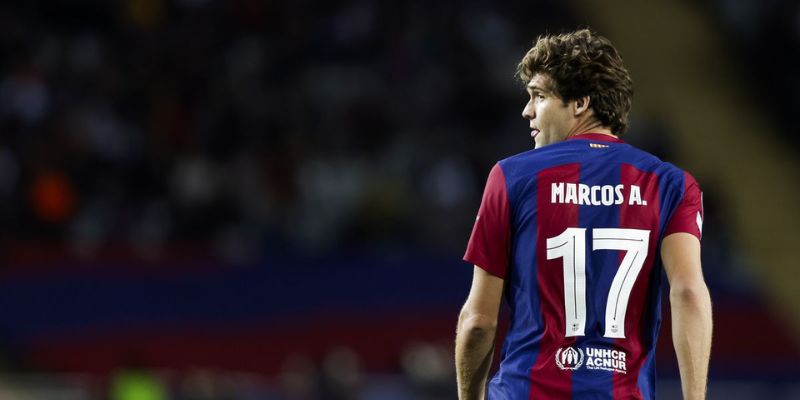 Các bước tiến khác với trái bóng tròn trong sự nghiệp của Marcos Alonso