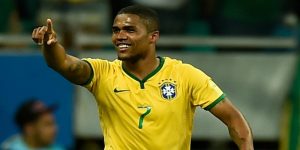 Tiểu Sử Douglas Costa