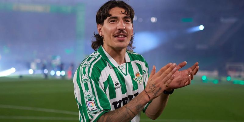 Những khó khăn bủa vây Héctor Bellerín vào khoảng 2021